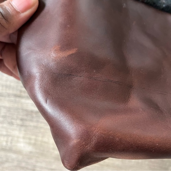 Sassy Sparrow Leather Bag - Picture 5 of 9